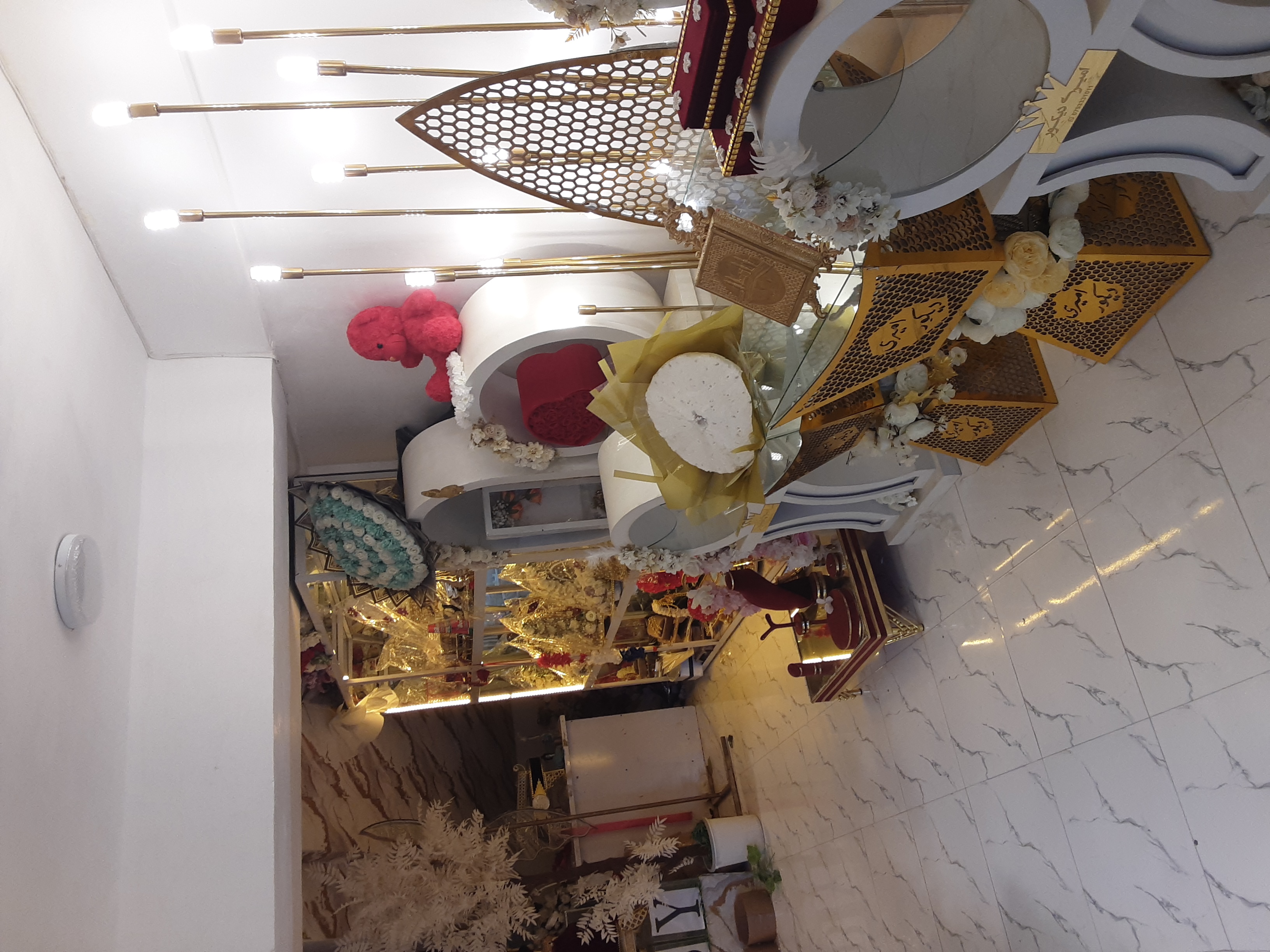 Amiri Decoration