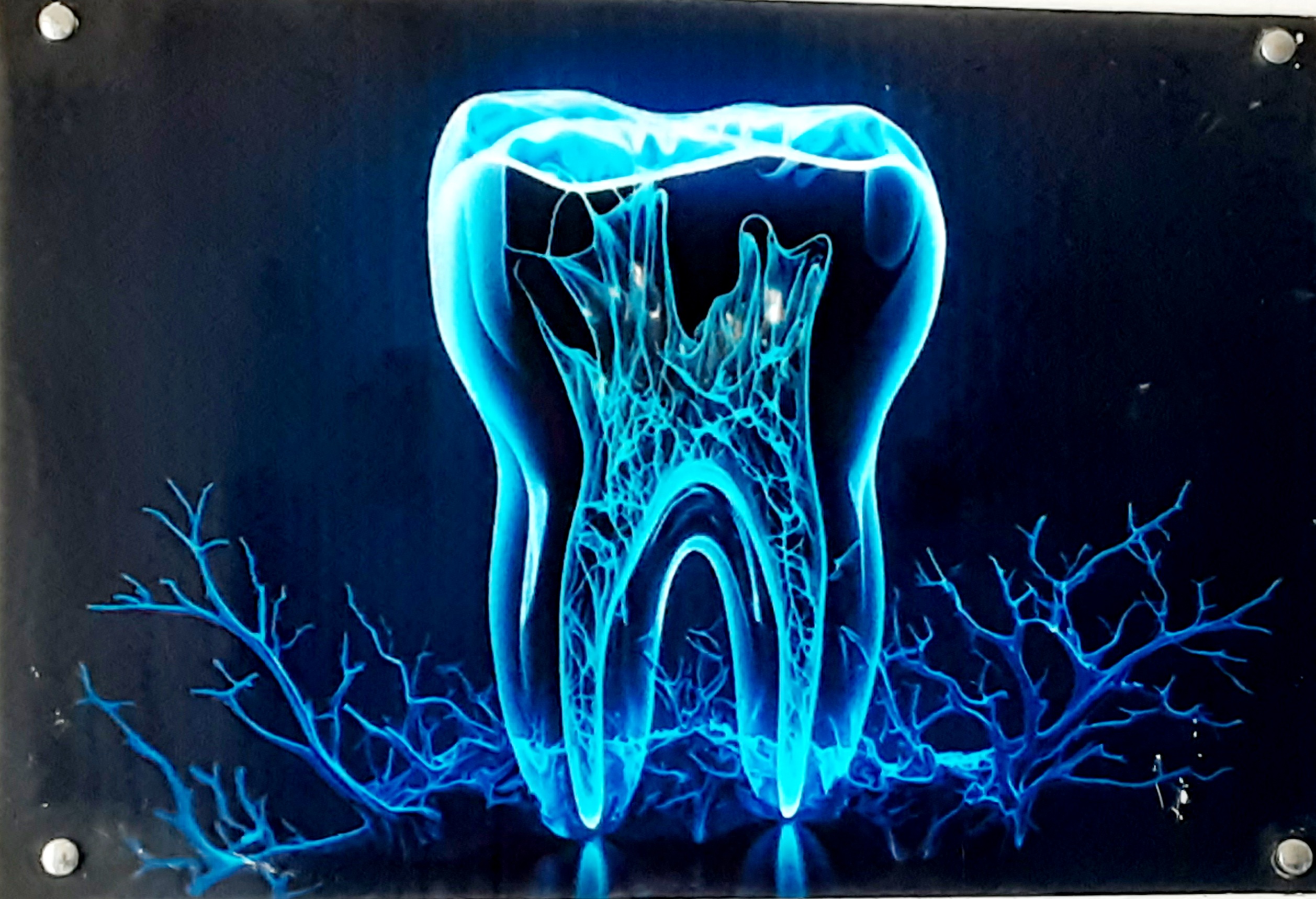 Dr. FAYAZ AZIZI DENTAL CARE CENTER