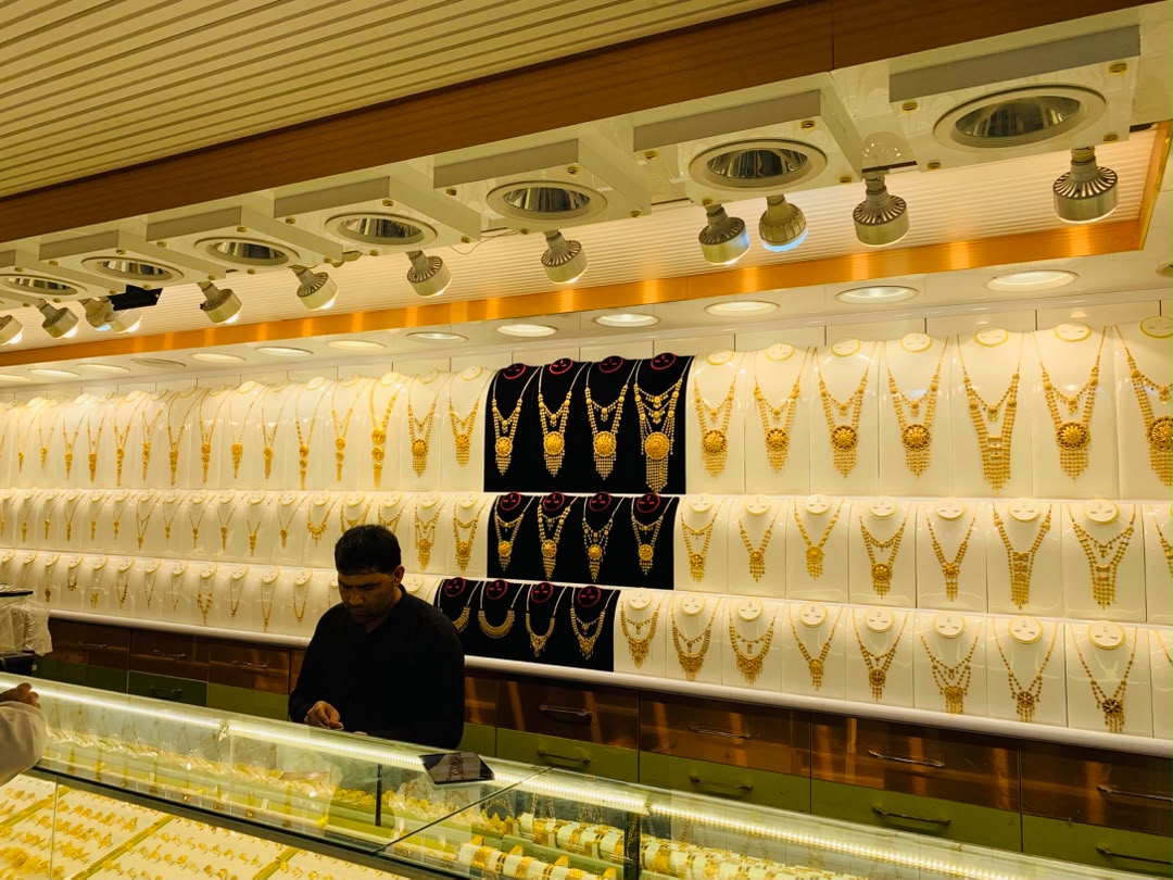 Mohammad Tariq Amin jewelry