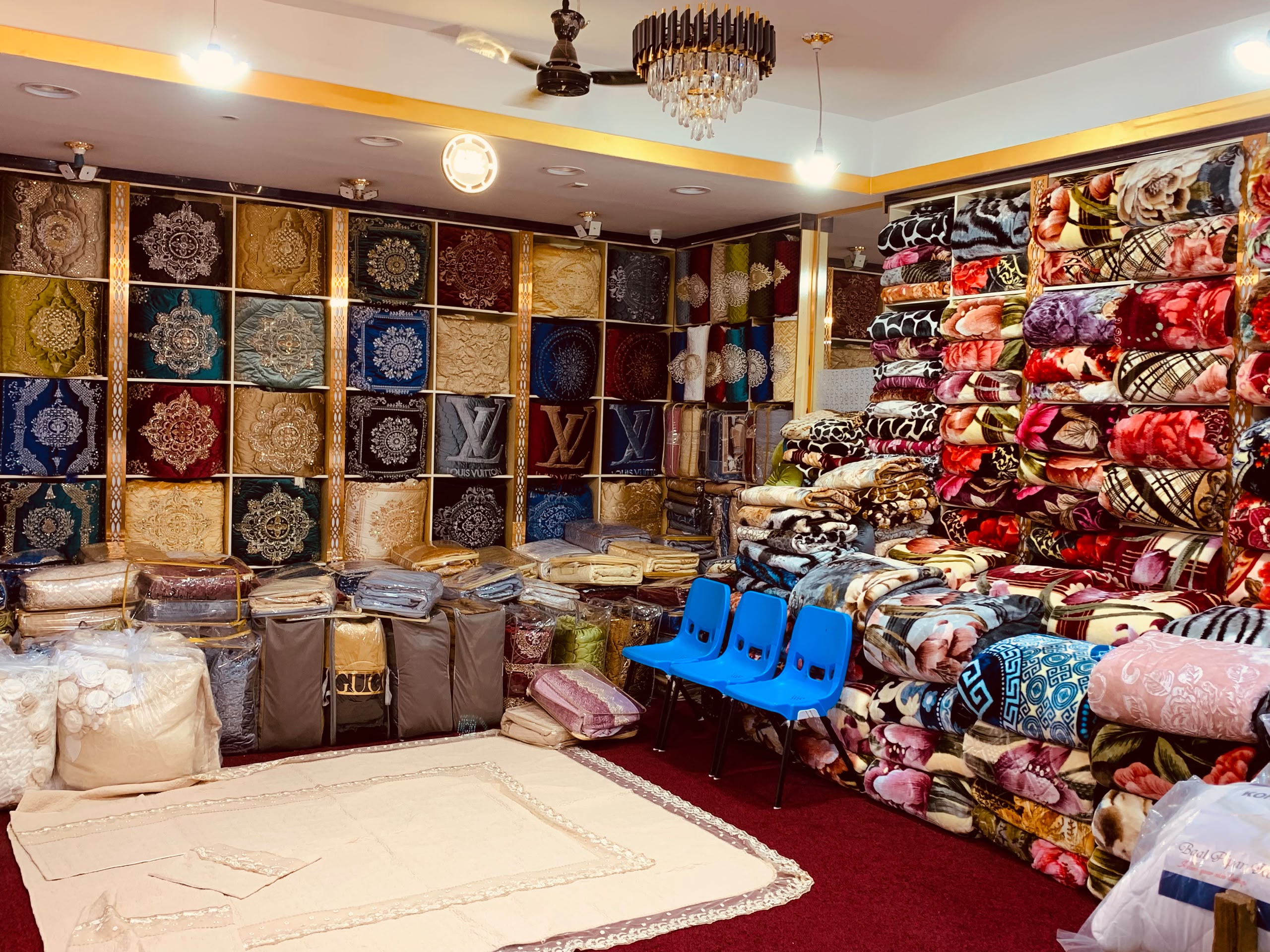 Iqbal sahiqi bedspread and blanket store