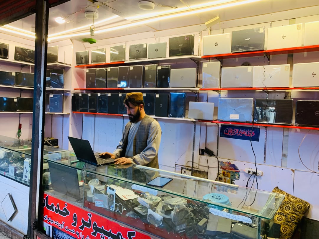 فروشگاه کمپیوتر خالد بهیر
