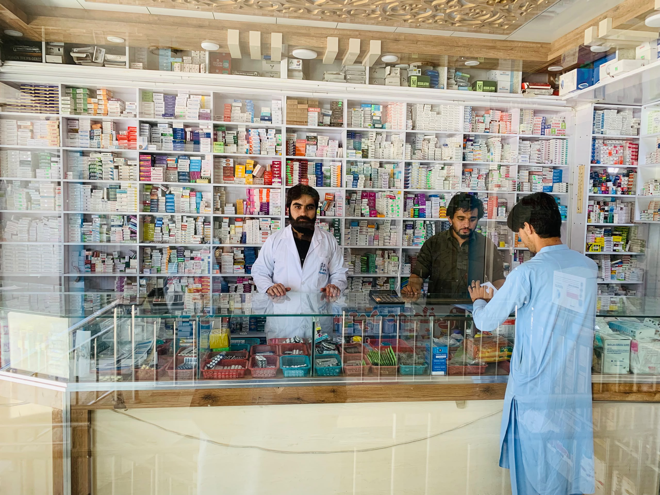 Edries Safi Medicine Wholesale