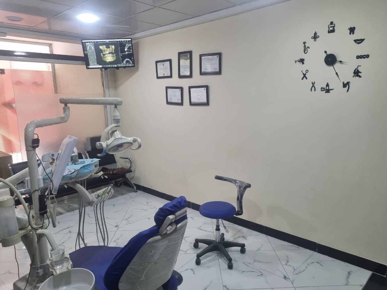 Ghafoori Dental Clinic