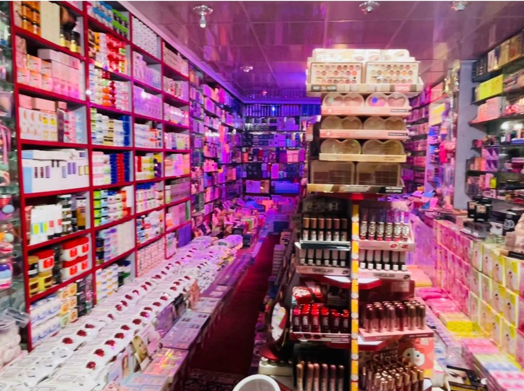 Donyai Mahtab Cosmetics Whole Selling Shop