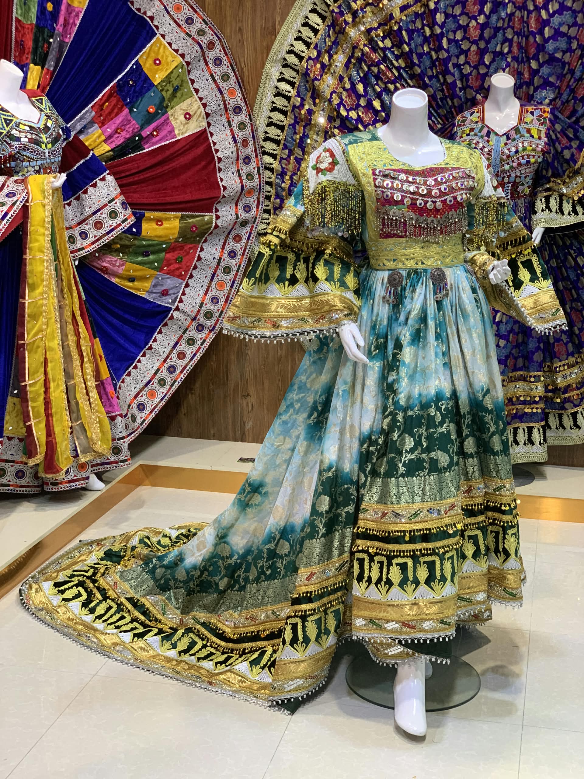 Rahat Collection