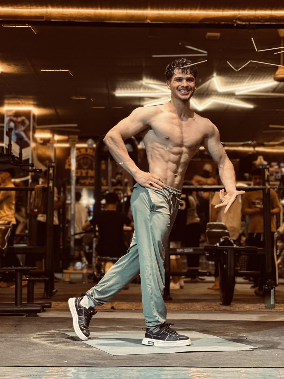 Weekly figure training